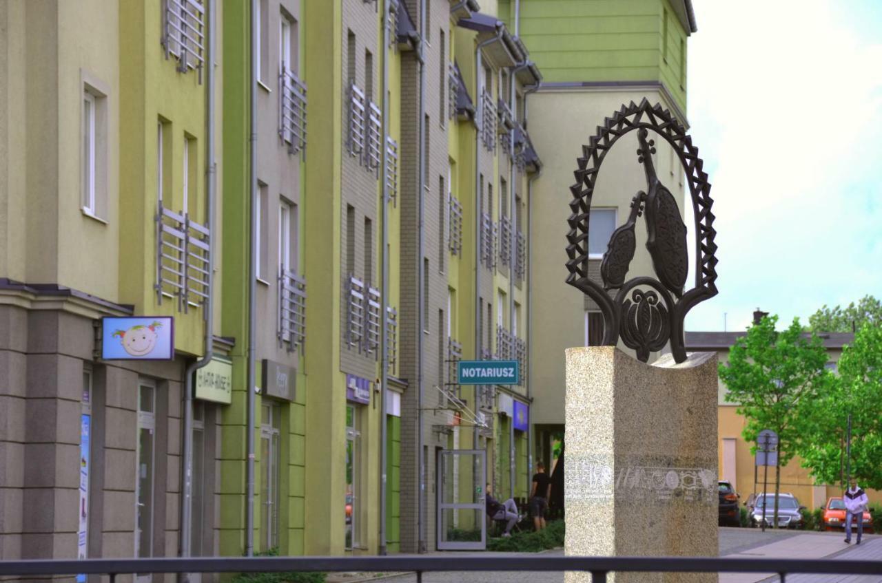 Отель Apartament Pod Papuga Вейхерово Экстерьер фото